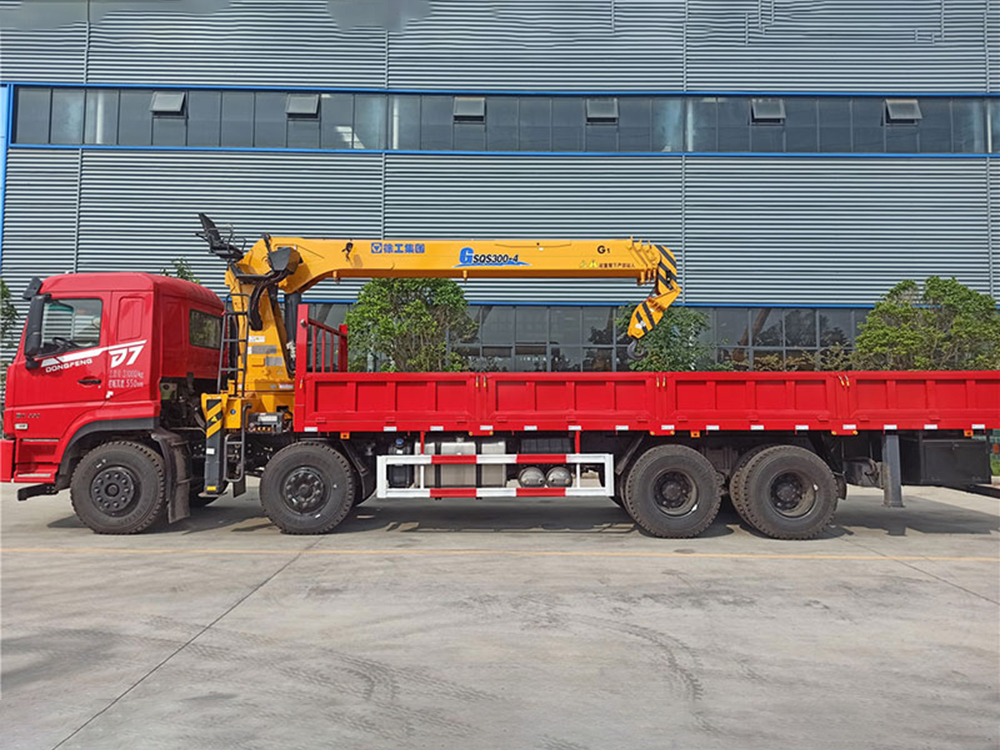 國(guó)六東風(fēng)暢行D7前四后八徐工12噸G系直臂吊機(jī)隨車吊